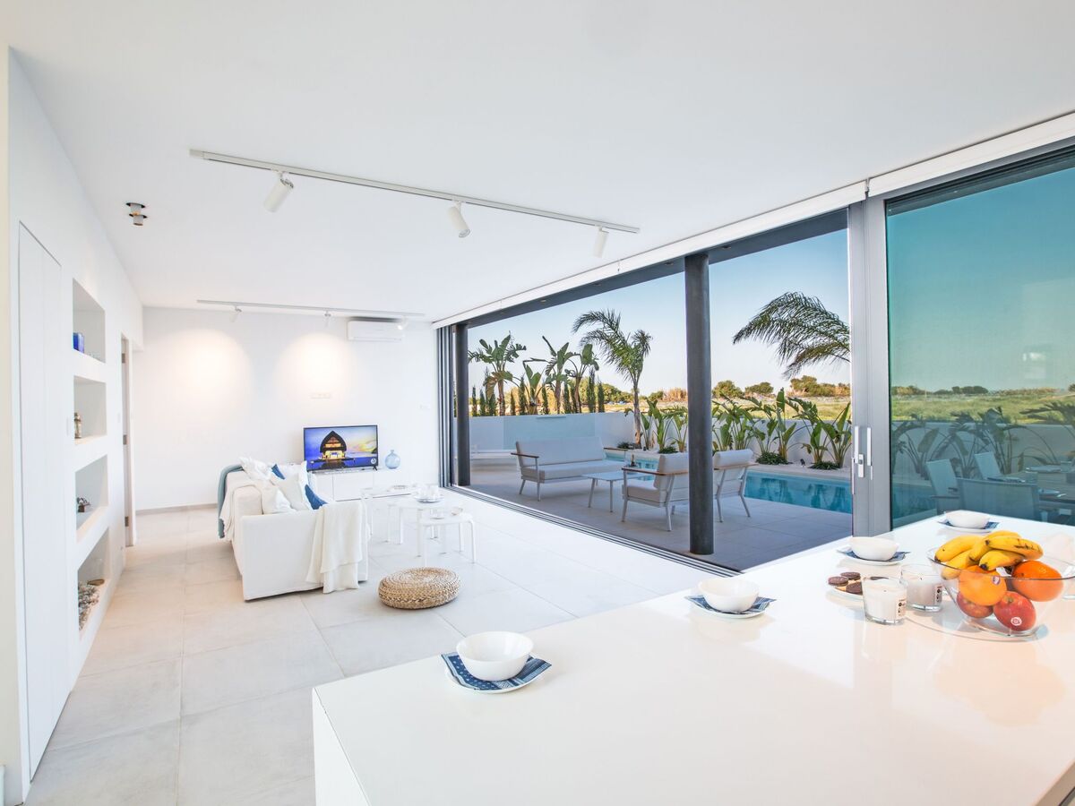 Villa moderne 3 chambres avec piscine privée à Paralimni - Photo 12