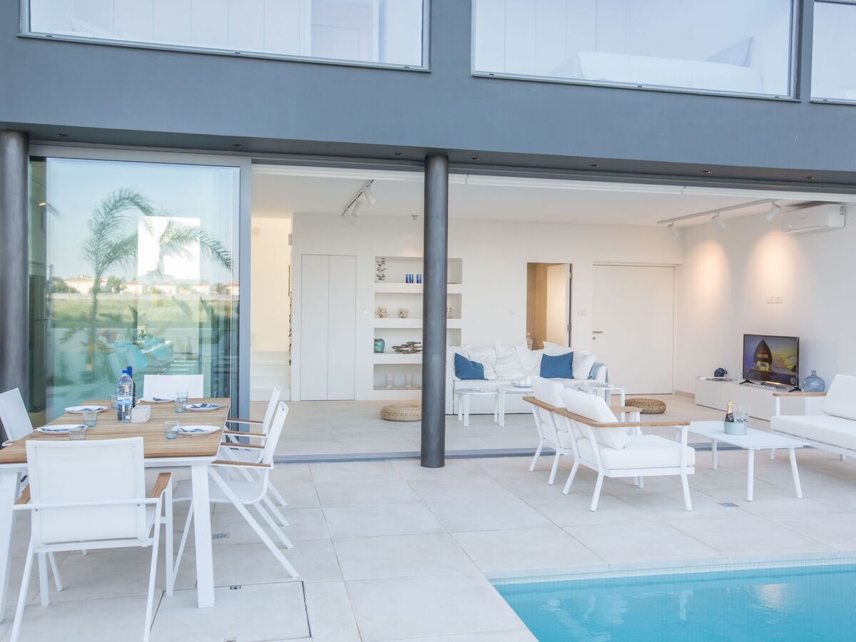 Villa moderne 3 chambres avec piscine privée à Paralimni - Photo 24