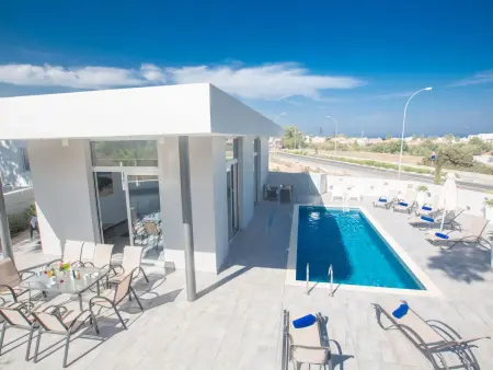 Villa 5 chambres avec piscine privée à Protaras : photo 2