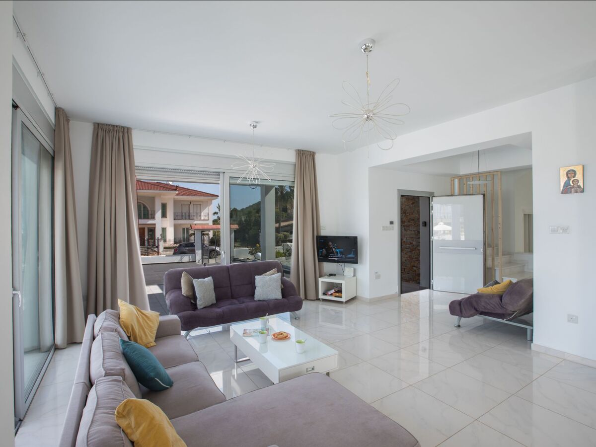5 Schlafzimmer Privater Pool in Protaras Zentrum - Photo 7