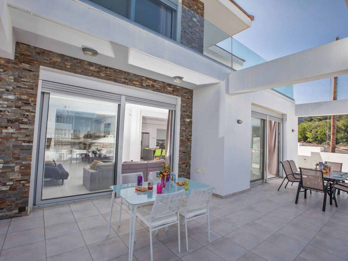 5 Schlafzimmer Privater Pool in Protaras Zentrum - Photo 27