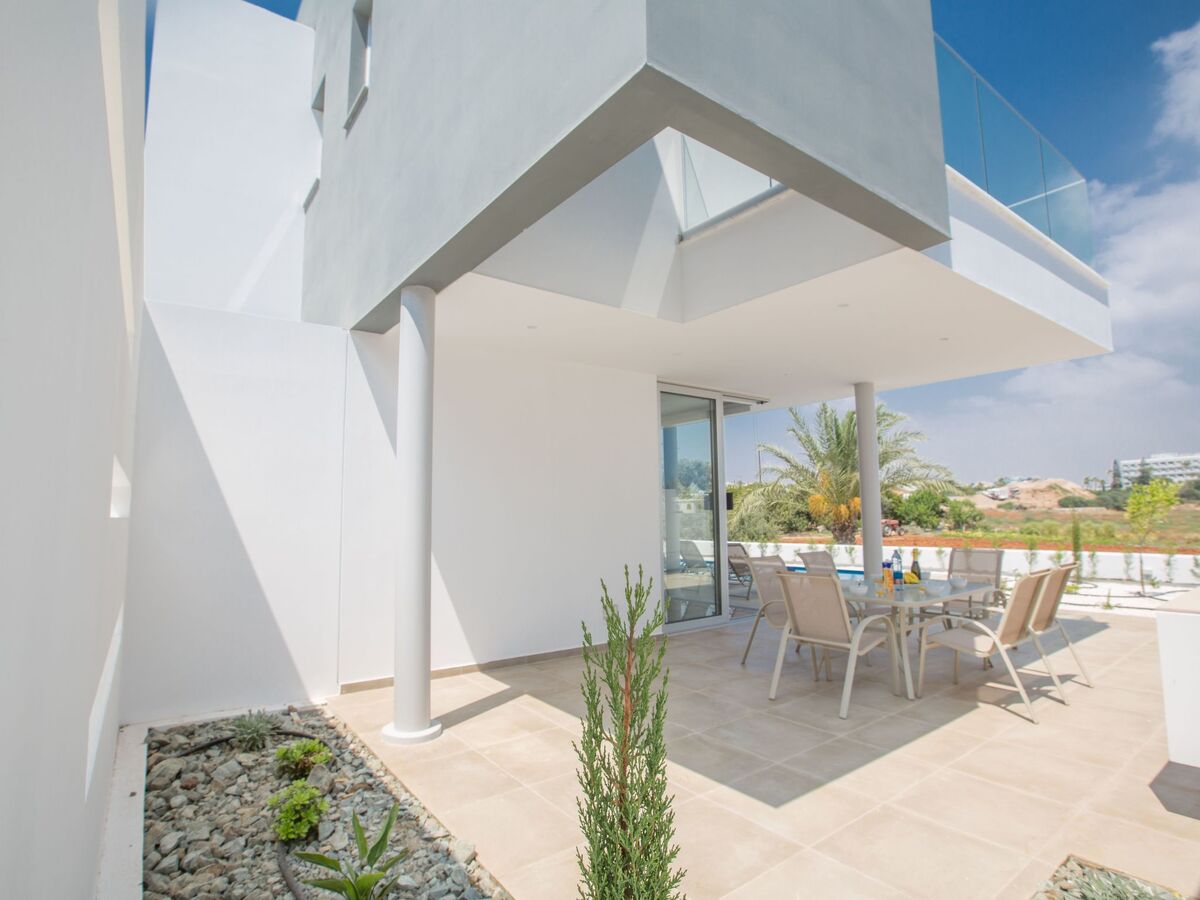 Villa neuve 3 chambres avec piscine privée à Protaras - Photo 5