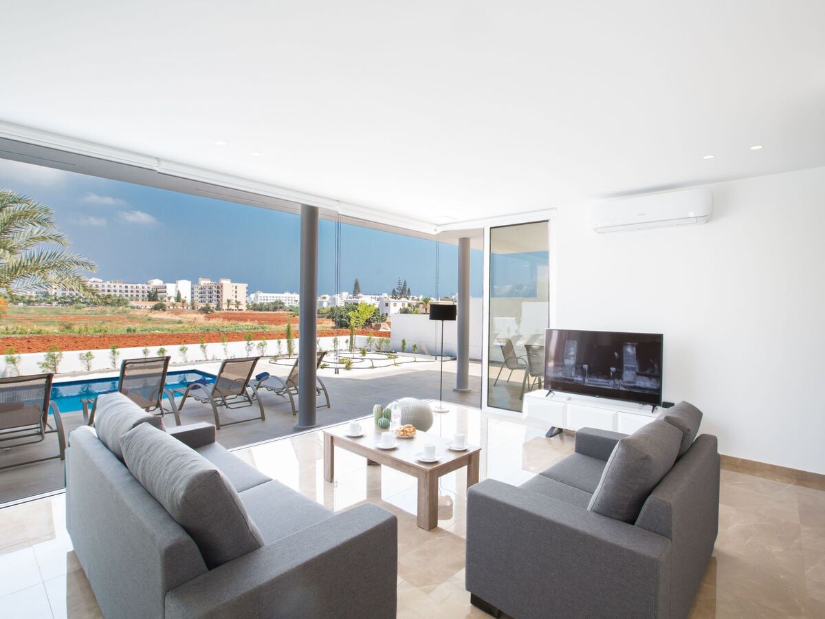 Villa neuve 3 chambres avec piscine privée à Protaras - Photo 7