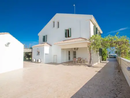 Villa 5 chambres avec piscine privée à Paralimni : photo 21