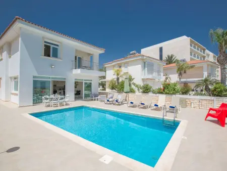 Villa 4 chambres vue mer à Protaras, accès direct plage : photo 2