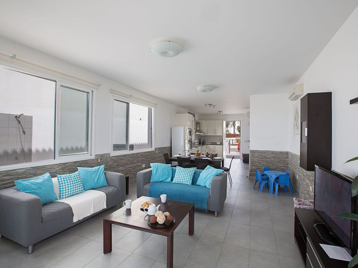 Villa moderne 3 chambres à 20m de la mer, Ayia Napa - Photo 11