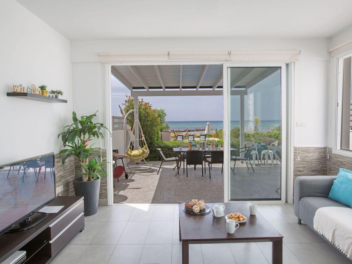 Villa moderne 3 chambres à 20m de la mer, Ayia Napa - Photo 16