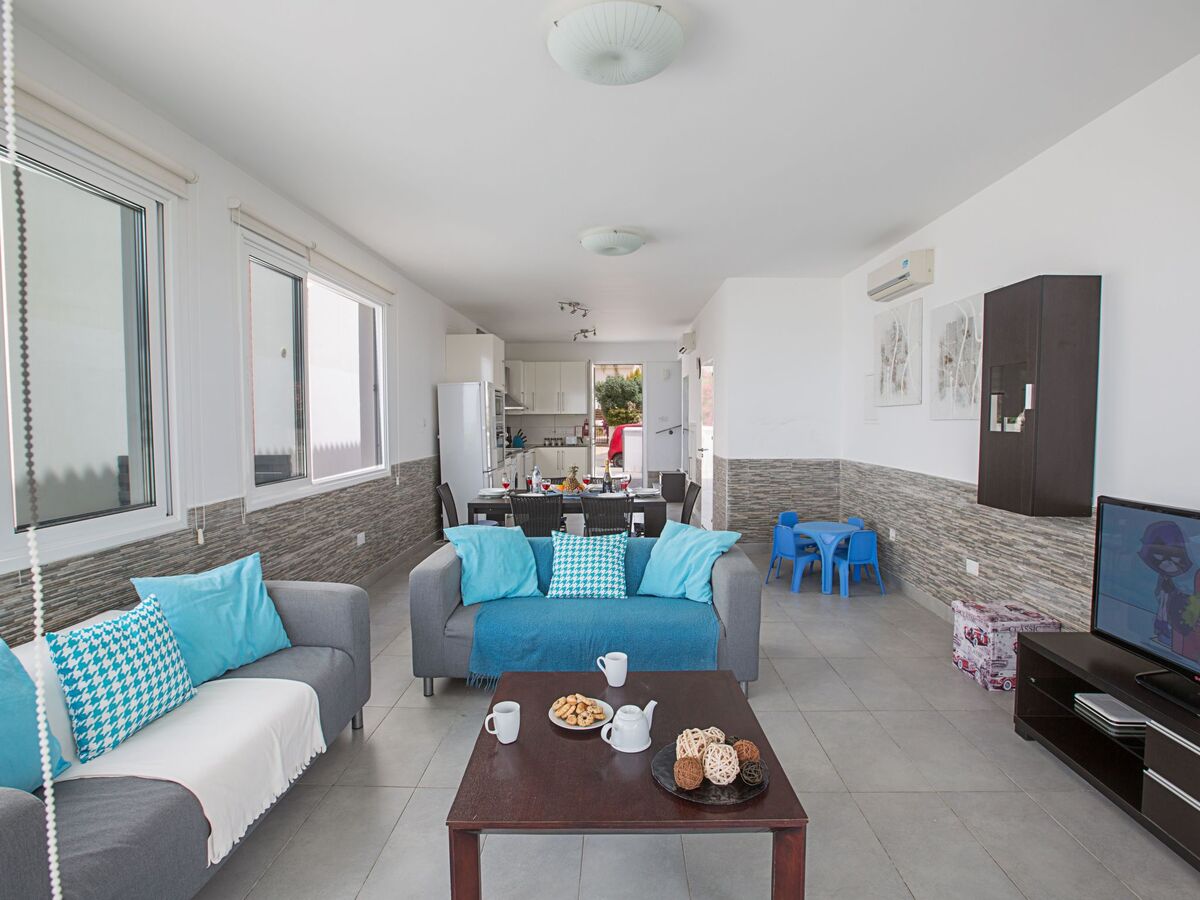 Villa moderne 3 chambres à 20m de la mer, Ayia Napa - Photo 17