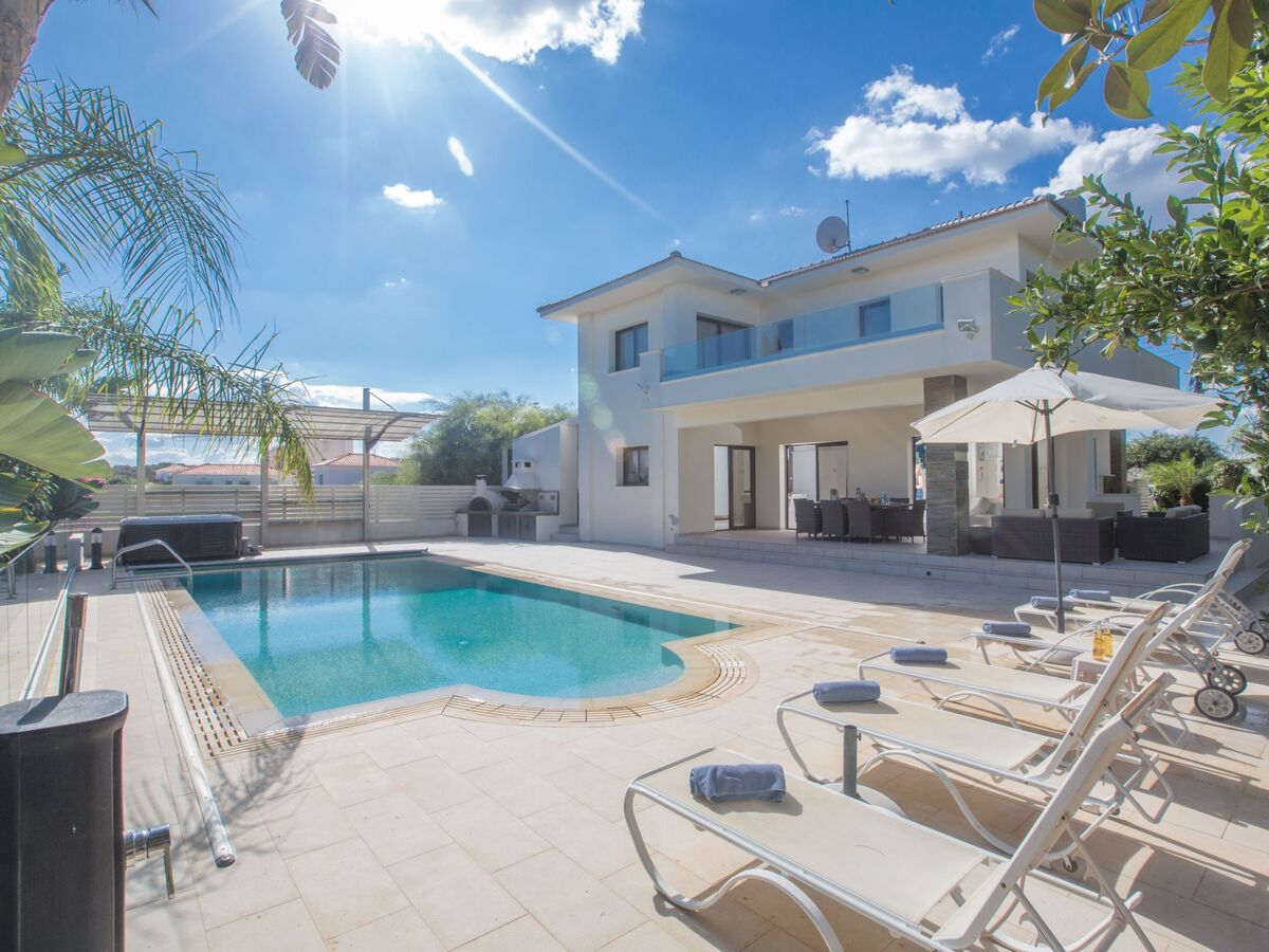 Maison 4 chambres Ayia Napa, piscine privée 40 m² - Photo 1