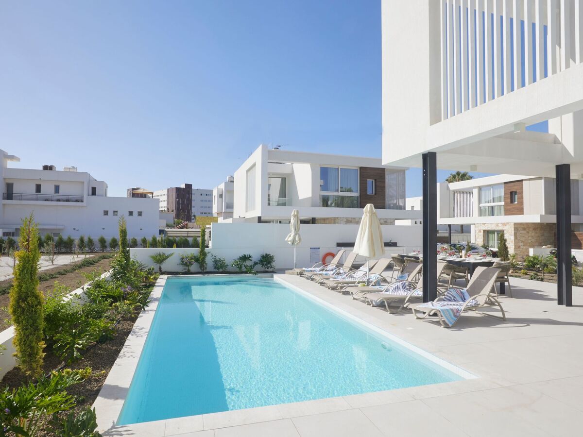 Villa Kube 1 : 5 chambres, piscine chauffée à Ayia Napa - Photo 4