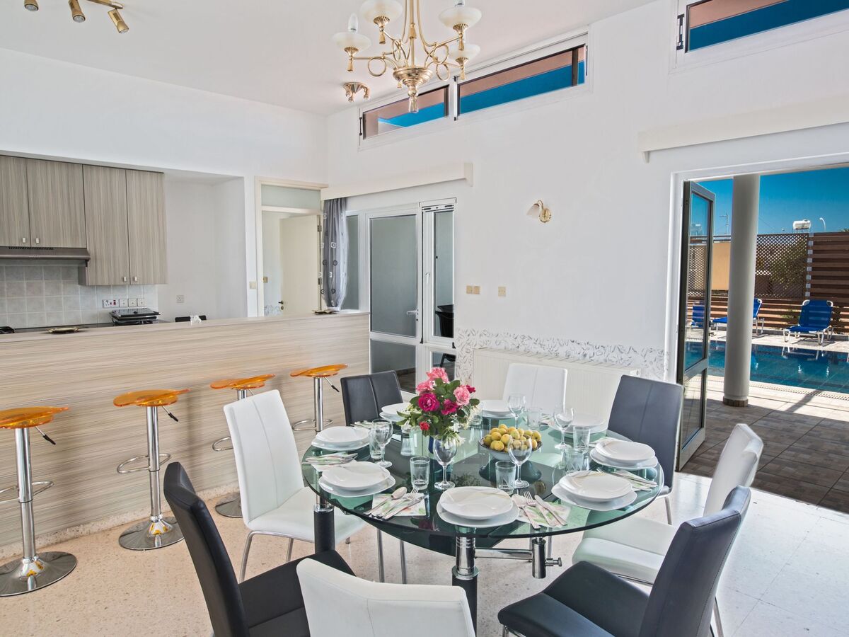 Moderne Ferienvilla in Ayia Napa, Maison 8 personnes à Ayia Napa - Photo 10