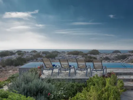 Villa stone 5 chambres avec piscine infinity et vue mer à Ayia Napa : photo 27