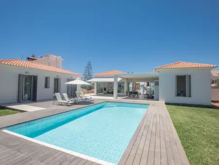 Location maison à Ayia Napa, in Ayia Napa mit großem Patio