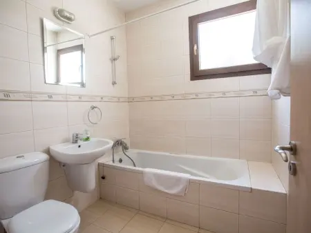 Appartement 2 chambres avec piscine à Ayia Napa, 2 min de la plage : photo 17