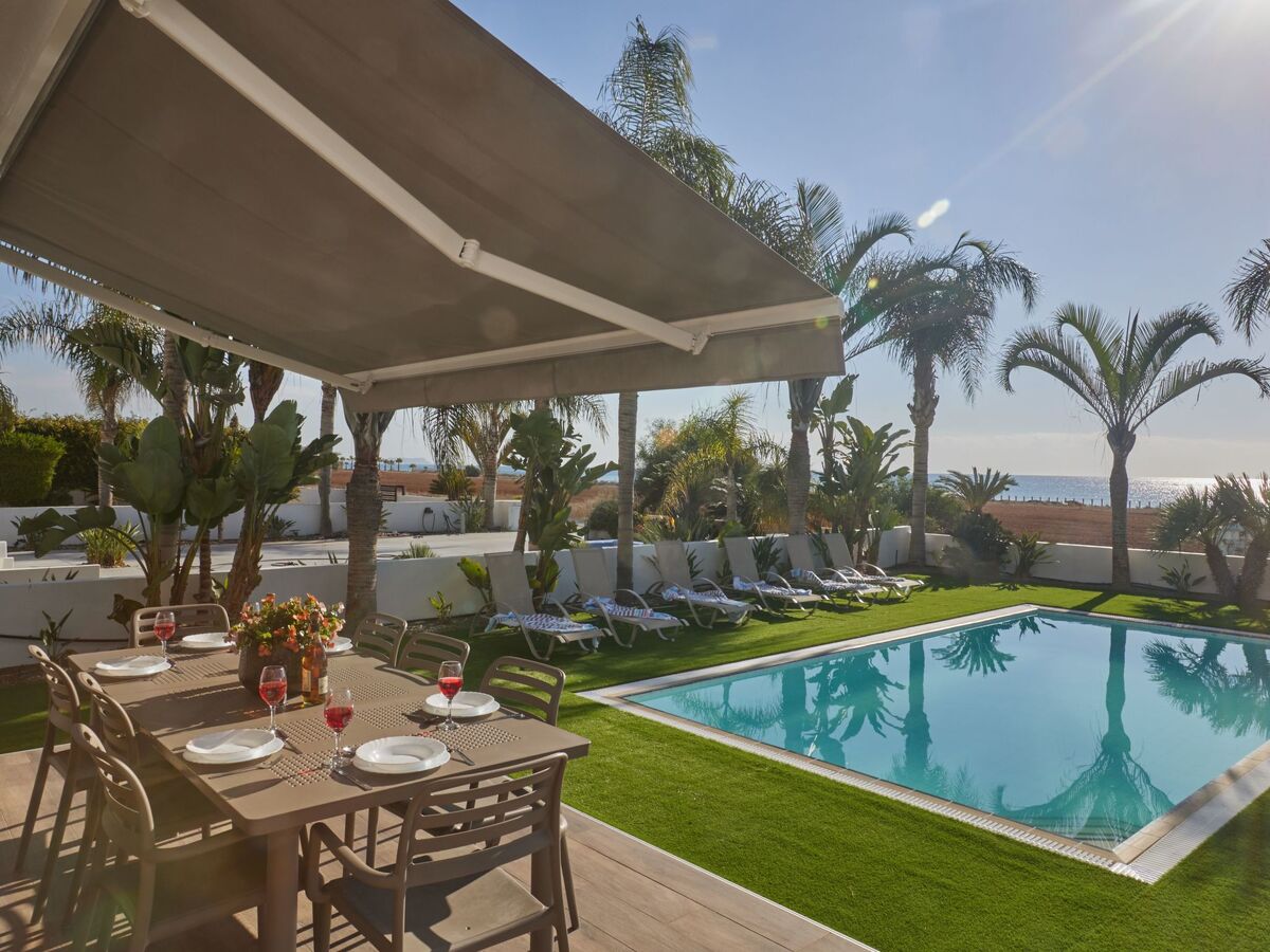 Villa moderne 3 chambres avec piscine privée à Ayia Napa - Photo 2