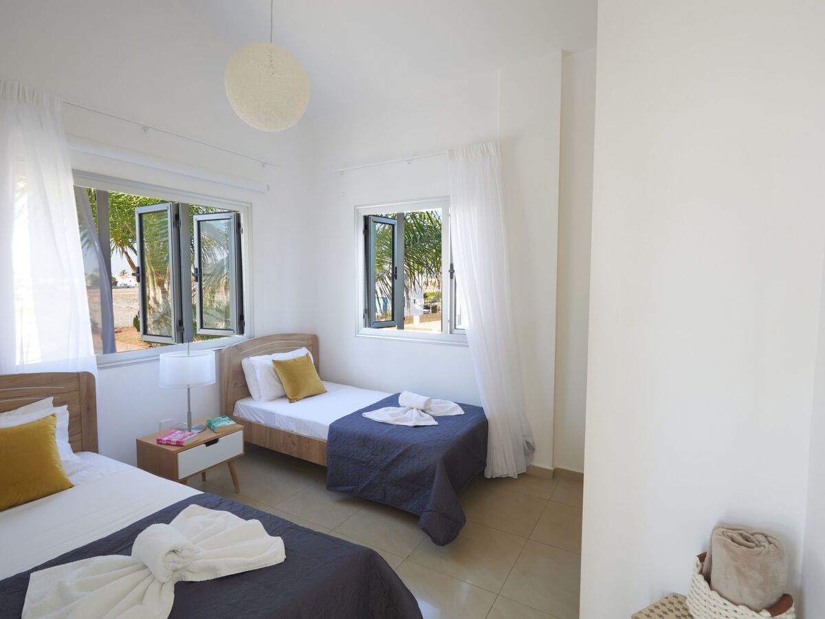Villa moderne 3 chambres avec piscine privée à Ayia Napa - Photo 18