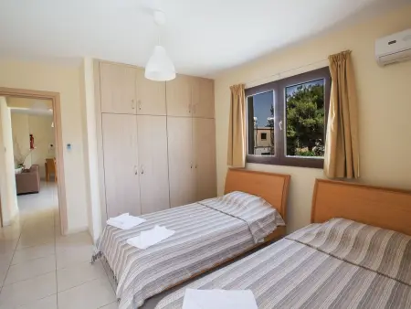 Appartement 2 chambres près de Ayia Napa Square, 4 personnes : photo 12