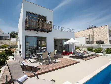 Latchi Esprit Villa EV23 - Maison vue baie : photo 5