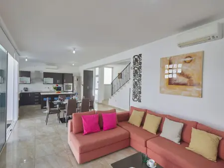 Villa moderne Kapparis, piscine privée et jardin spacieux : photo 6