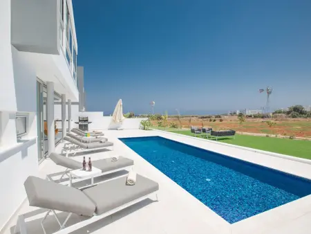 Maison Protaras avec piscine privée, 5 min de la plage : photo 5