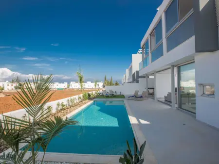 Villa 3 chambres avec piscine et terrasse à Protaras : photo 4
