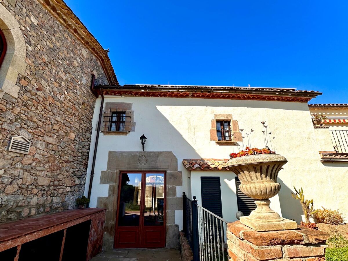 Chambre en masia du XIIe siècle à Bigues - Photo 18