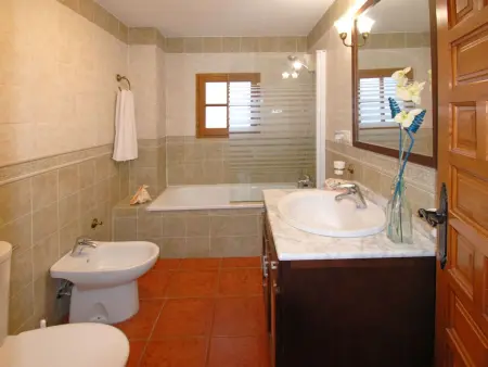 Villa Los Pinos, Beheizter Pool, Wifi, AC, BBQ, Maison 10 personnes à Comares - Photo 5