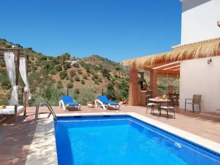Villa Los Pinos, Beheizter Pool, Wifi, AC, BBQ, Maison 10 personnes à Comares - Photo 36