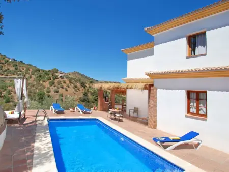 Villa Los Pinos, Beheizter Pool, Wifi, AC, BBQ, Maison 10 personnes à Comares - Photo 37
