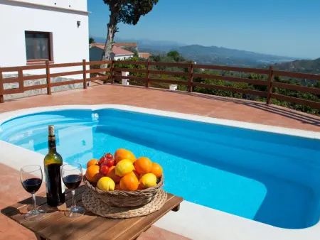 Villa La Noria, mit privatem Pool, Wifi, Garten, Maison 15 personnes à Comares - Photo 1