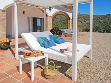 Villa Las Palomeras, Wifi, beheizter Pool, AC., Maison 11 personnes à Comares - Photo 9