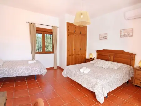 Villa Las Palomeras, Wifi, beheizter Pool, AC., Maison 11 personnes à Comares - Photo 14
