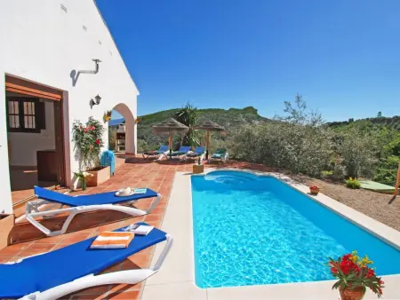 Villa Roble, Pers, Beheizter Pool, Petfriendly, Maison 8 personnes à Comares - Photo 4