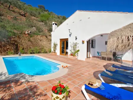 Villa Roble, Pers, Beheizter Pool, Petfriendly, Maison 8 personnes à Comares - Photo 10