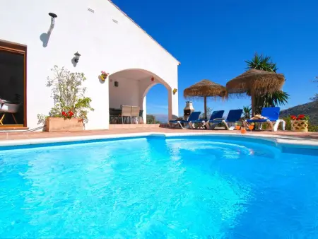 Villa Roble, Pers, Beheizter Pool, Petfriendly, Maison 8 personnes à Comares - Photo 17