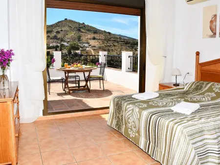 Villa Torcal 3, beheizter Pool, Wifi, Grill., Maison 8 personnes à Comares - Photo 17