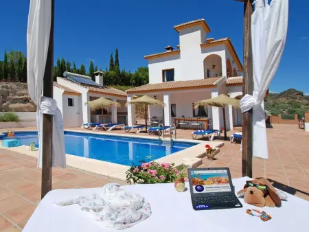 Villa José 1, beheizter Pool, Meerblick., Maison 12 personnes à Comares - Photo 2
