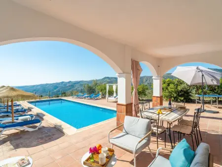 Villa Botin, beheizter Pool, AC, Meerblick, Maison 9 personnes à Comares - Photo 2