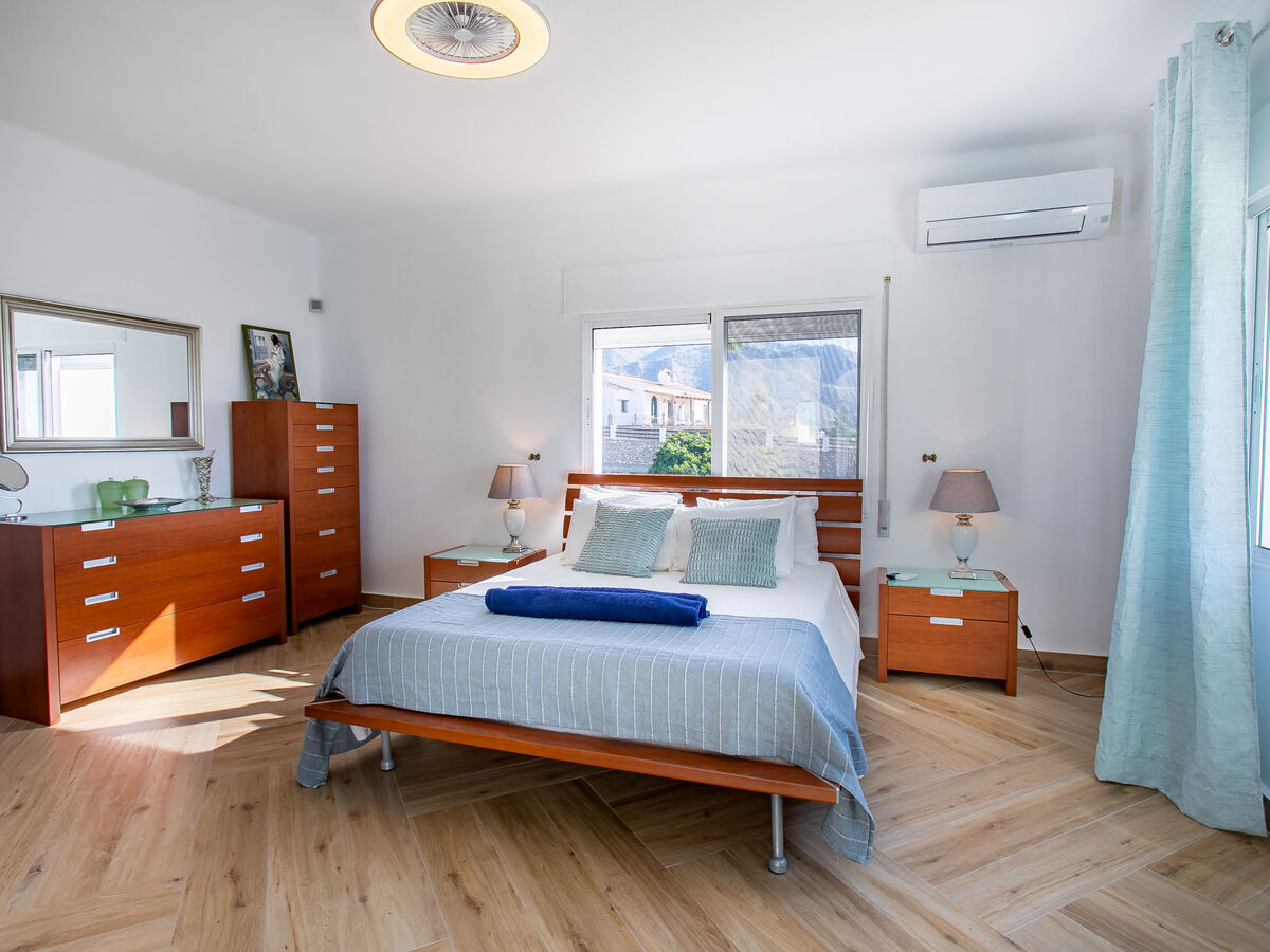 Villa Monet à Nerja : 4 chambres, piscine et vue mer - Photo 20