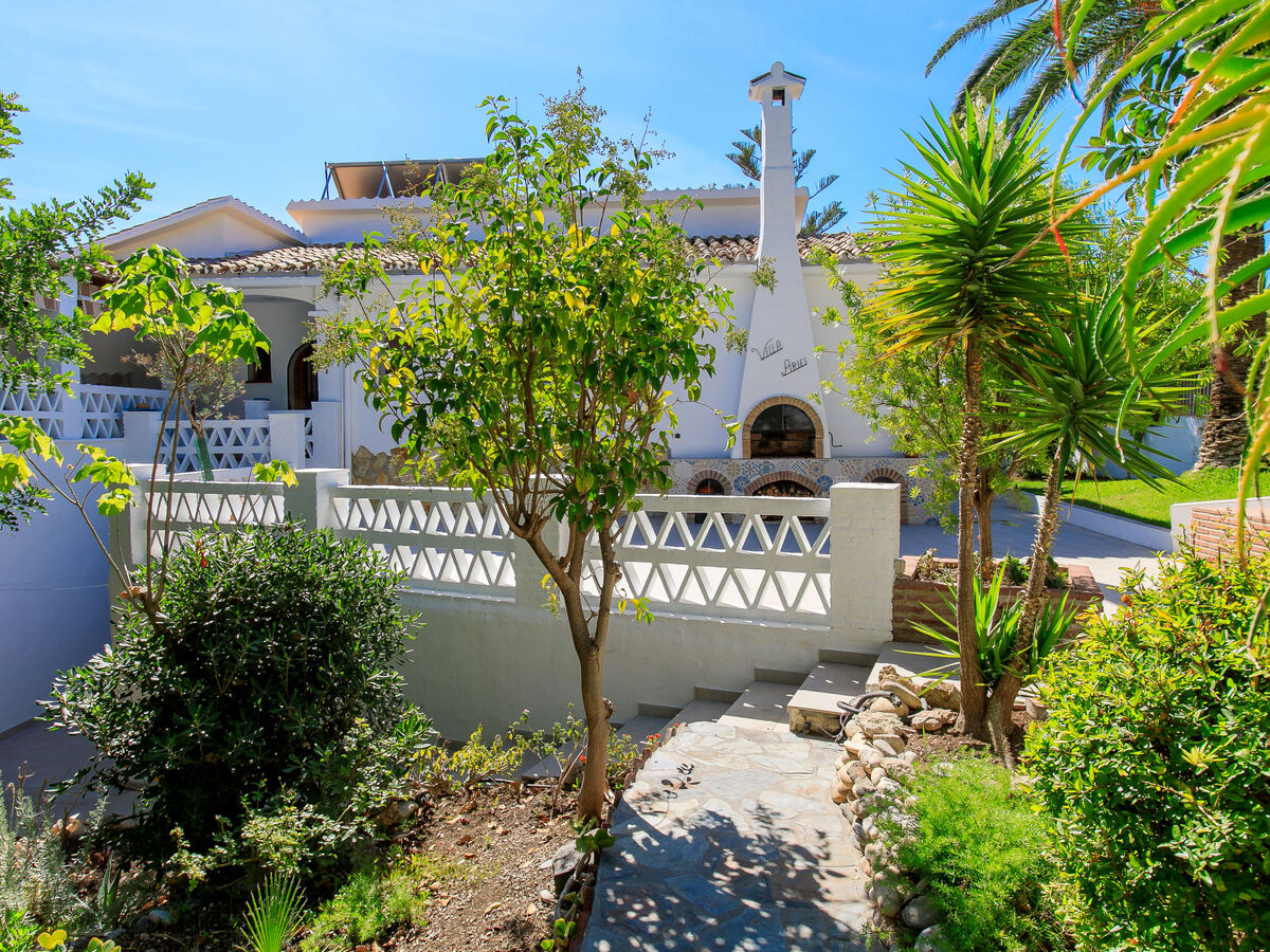 Villa Monet à Nerja : 4 chambres, piscine et vue mer - Photo 52