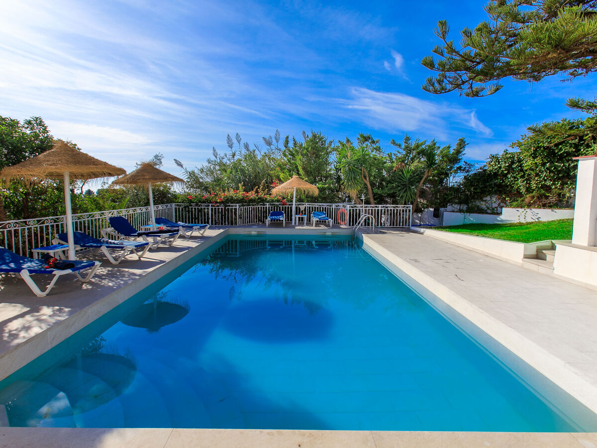 Villa Monet à Nerja : 4 chambres, piscine et vue mer - Photo 57