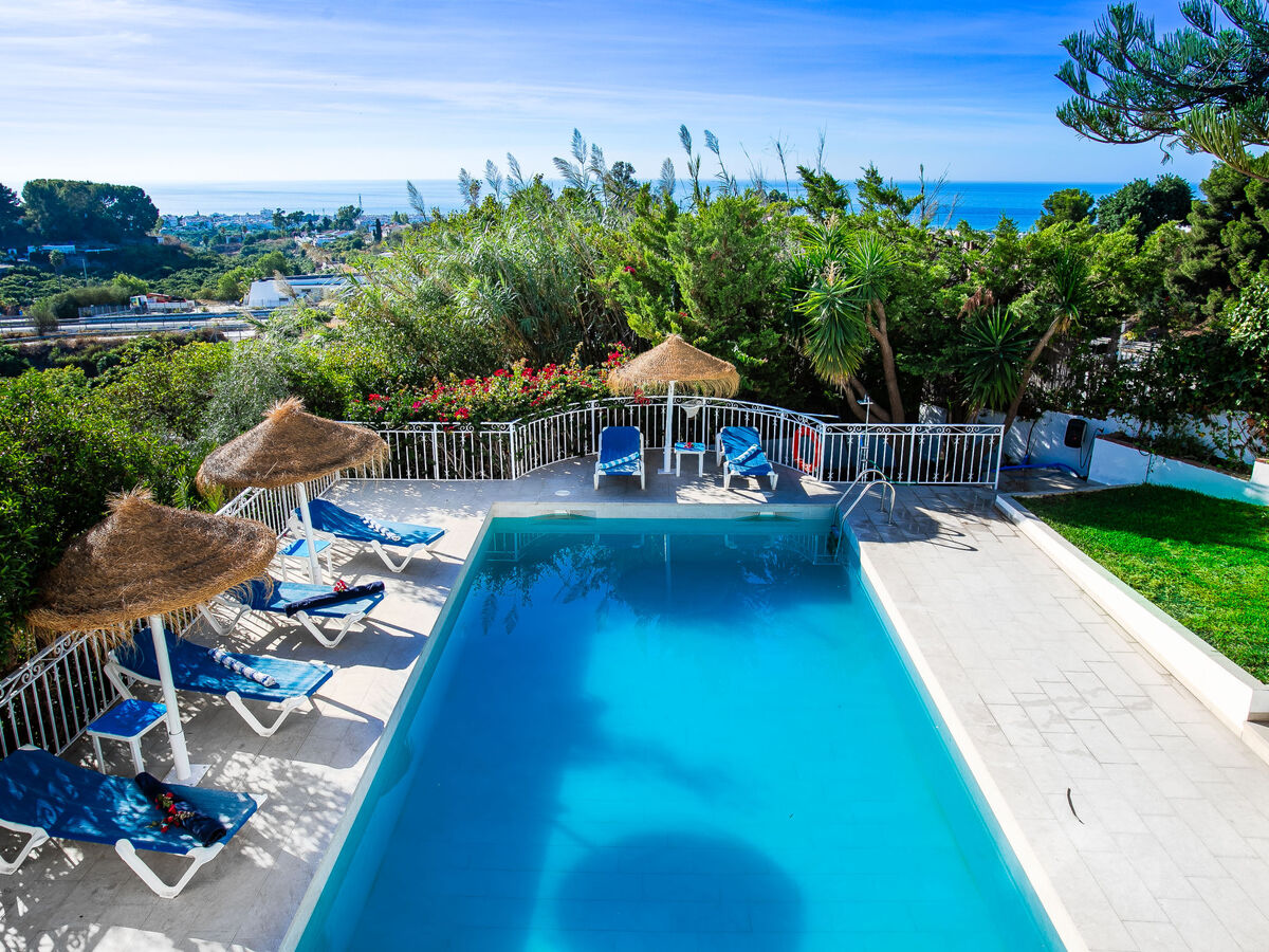 Villa Monet à Nerja : 4 chambres, piscine et vue mer - Photo 60