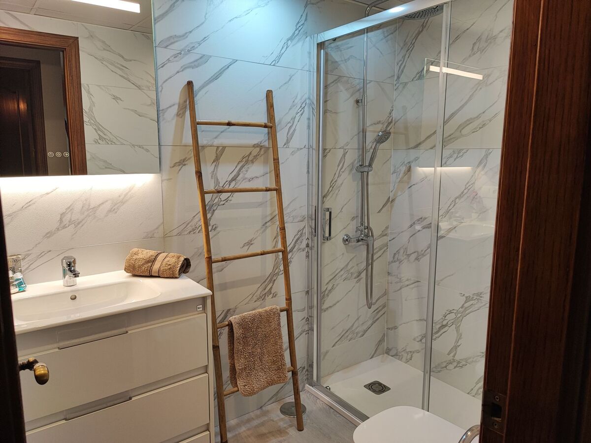 Penthouse 2 chambres avec jacuzzi à 80 m de la plage - Photo 31