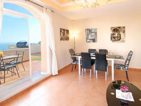 Penthouse Calahonda, terrasse jacuzzi et vue mer : photo 22