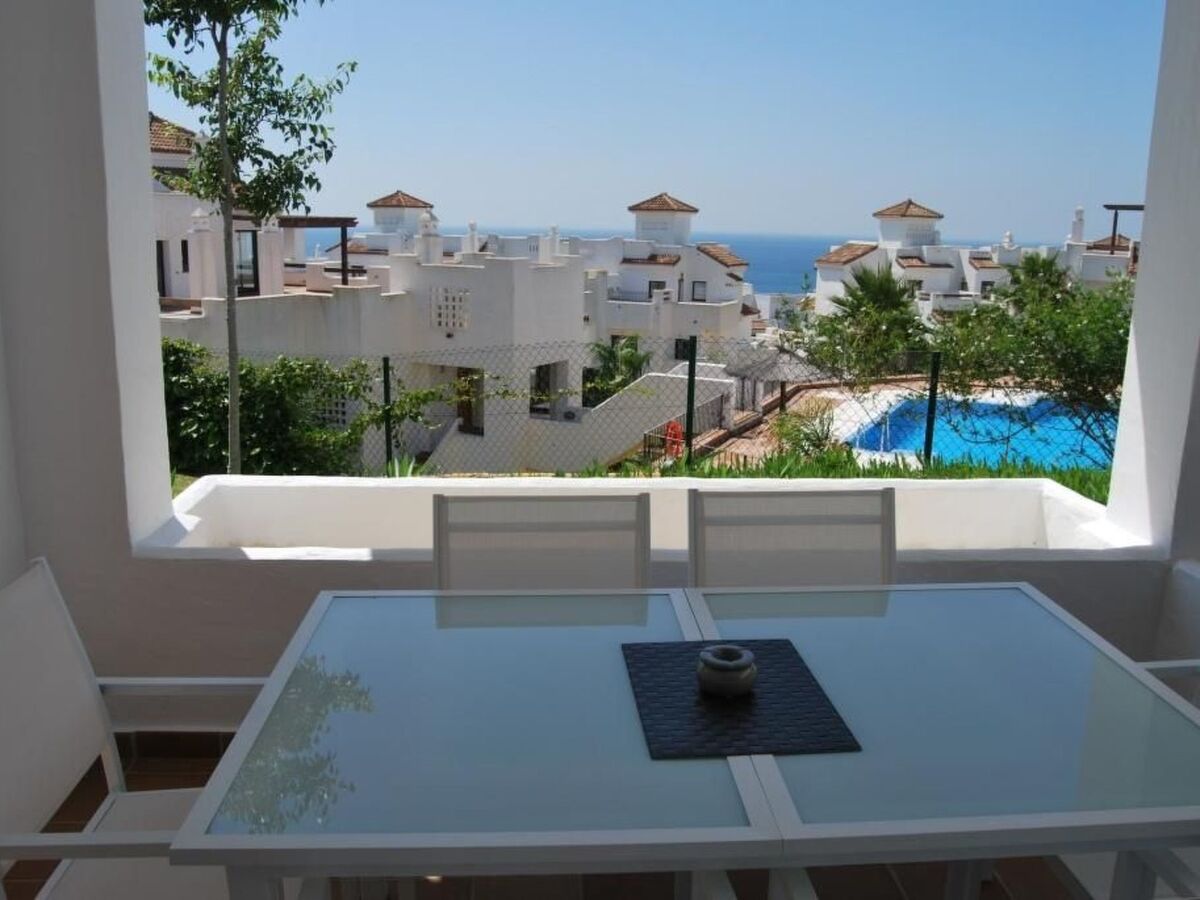 Appartement 88 m² avec 4 piscines et vue mer à San Roque - Photo 9