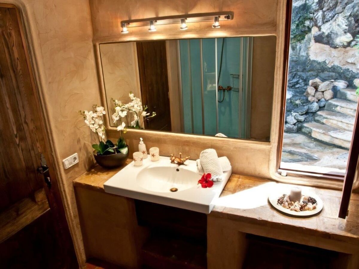 Appartement vue mer à 280 m d'altitude, piscine et sauna - Photo 12