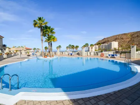 Appartement Palm-Mar : terrasse vue mer et piscine chauffée : photo 2