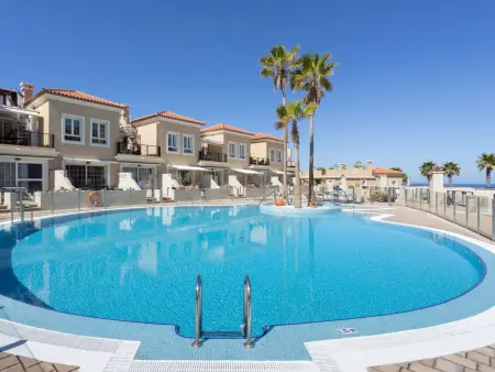 Appartement Palm-Mar : terrasse vue mer et piscine chauffée : photo 16