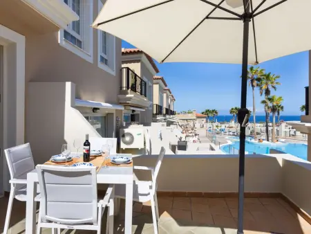 Appartement Palm-Mar : terrasse vue mer et piscine chauffée : photo 21