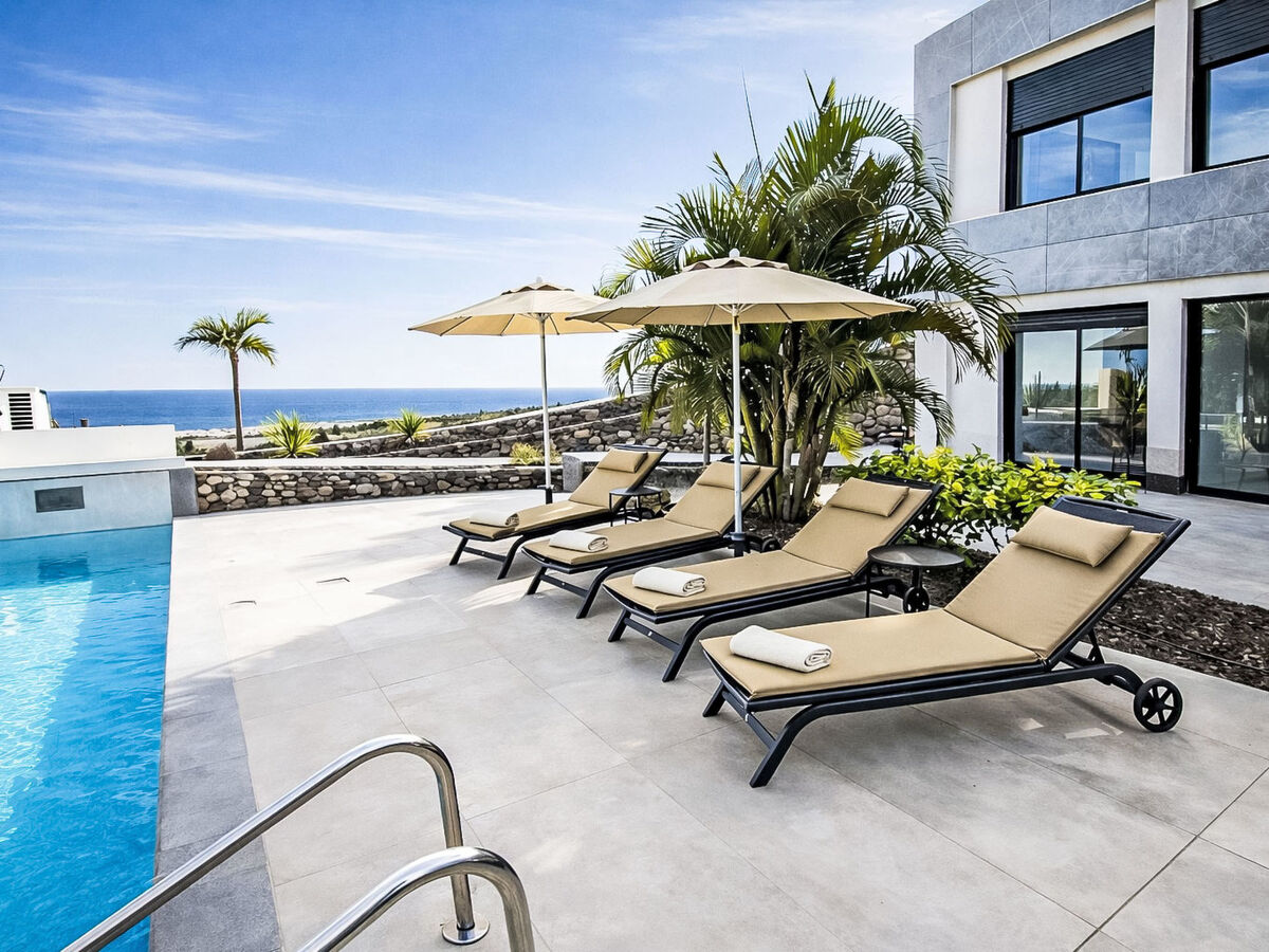 Villa Diamante à Maspalomas : 5 chambres, piscine chauffée - Photo 3